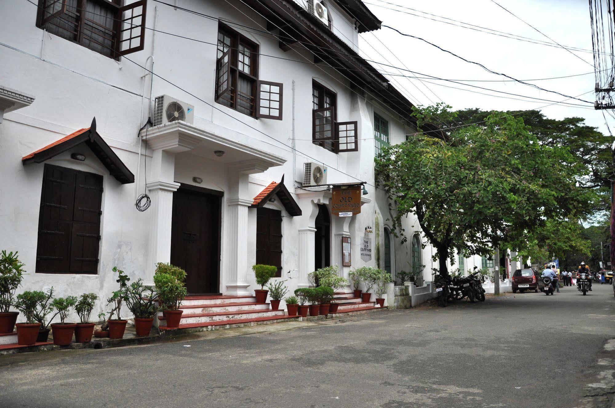 Old Courtyard Hotel Kochi Εξωτερικό φωτογραφία