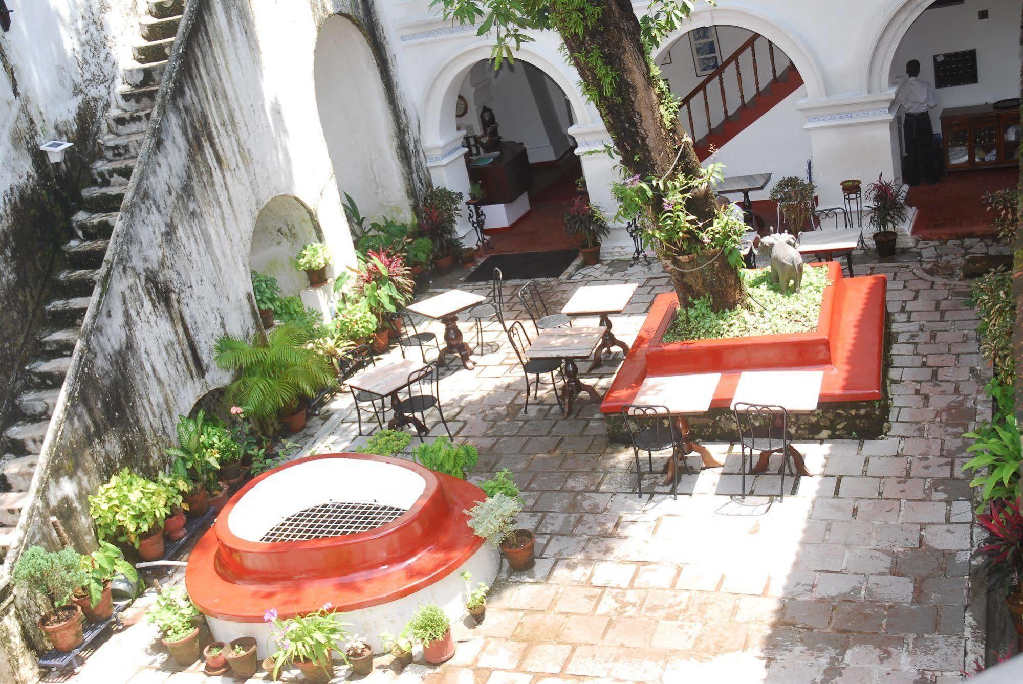 Old Courtyard Hotel Kochi Εξωτερικό φωτογραφία